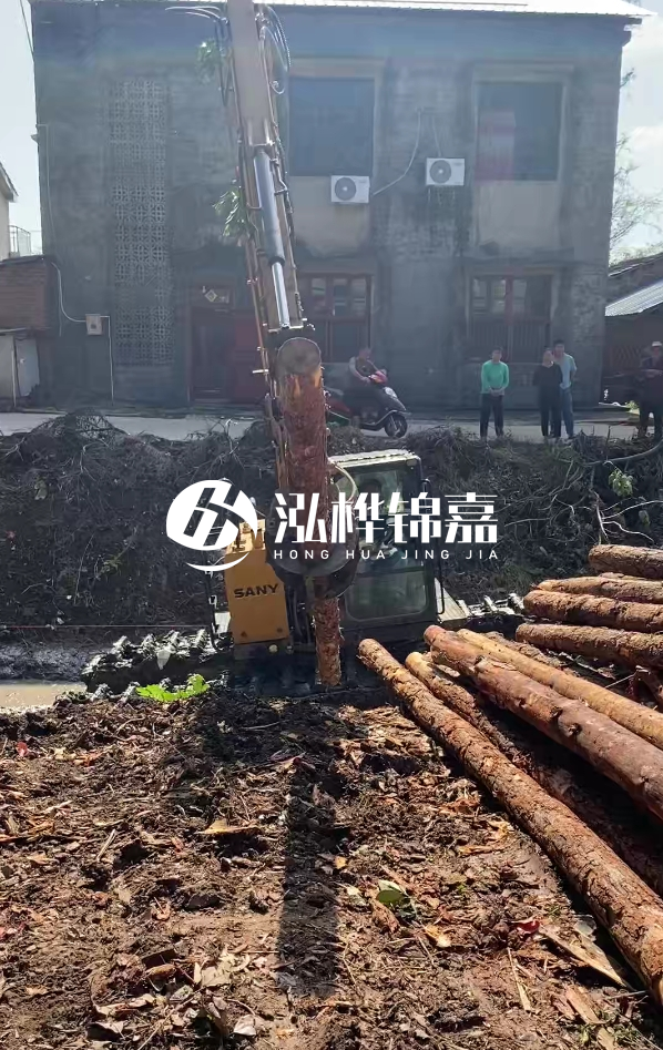 南昌河道清淤專業(yè)施工-履帶式挖機清理河道更方便嗎？