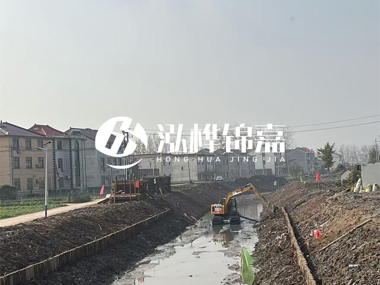 河南松木樁廠家地址在哪里？如何避免買到空心樁？