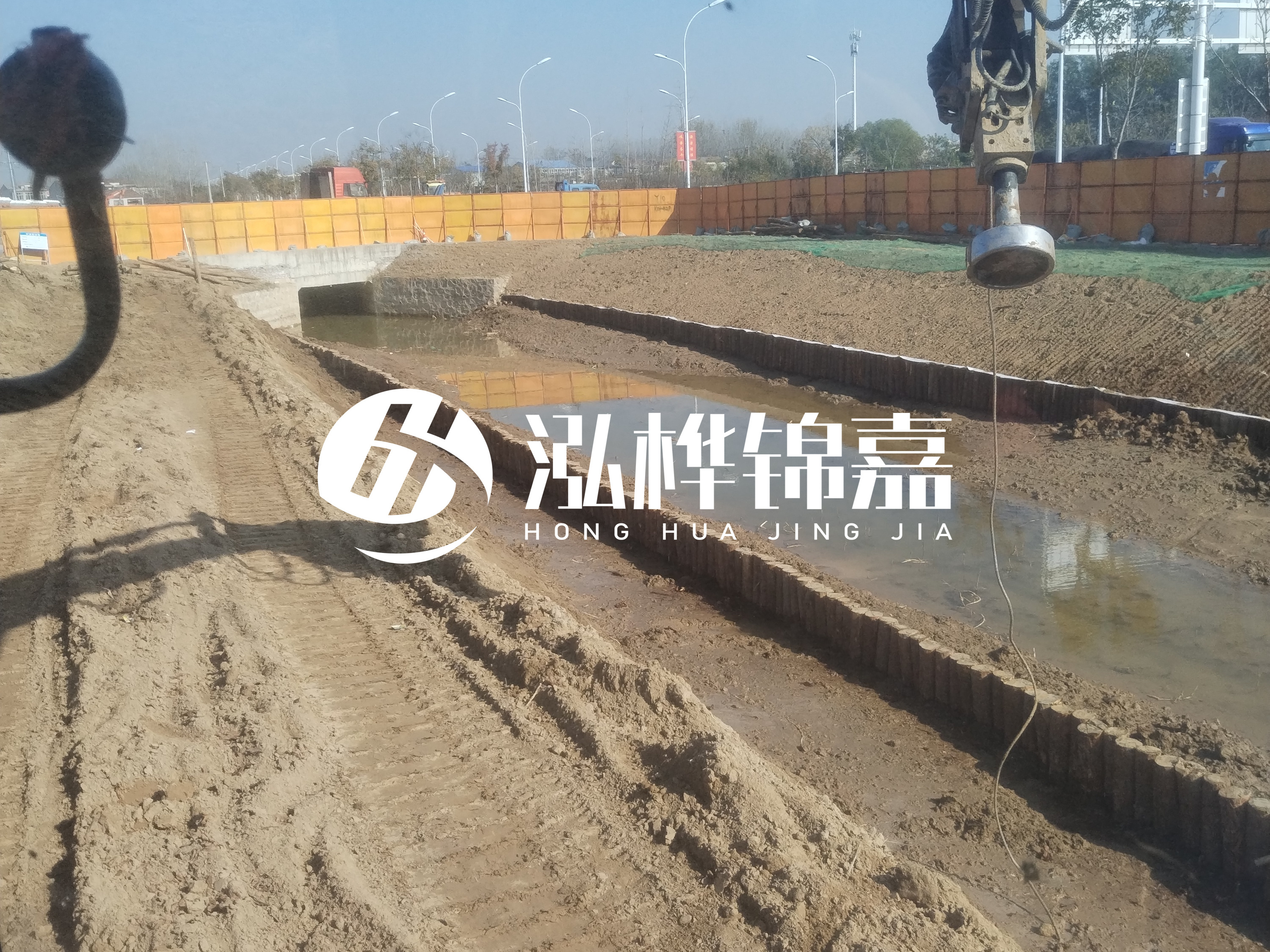 木樁打入地下作用是什么？松木樁在地底下會爛嗎？